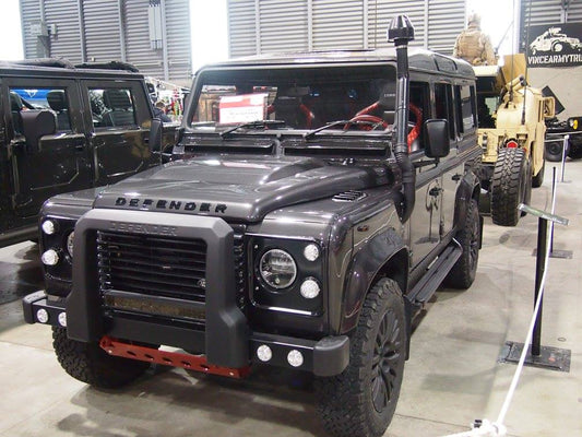 LAND ROVER DEFENDER 110 200 TDI JAMES BOND