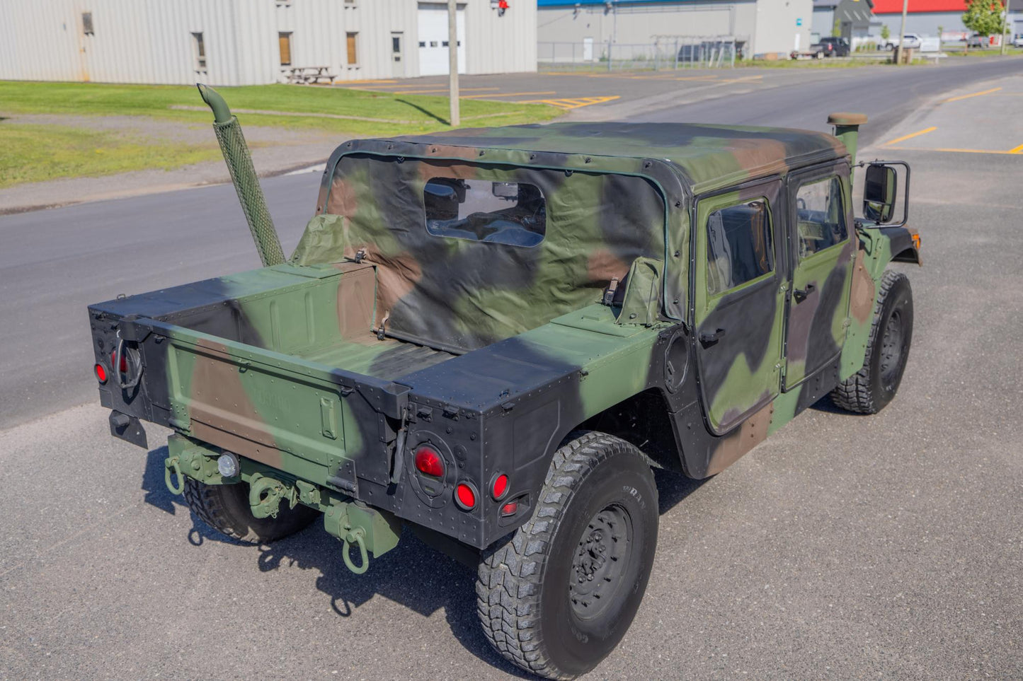 VENDU - AM GENERAL HUMVEE M1123 2009